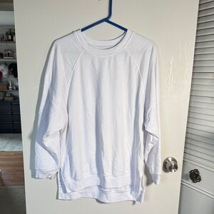 Oversized American Eagle Outfitters White Sweatshirt